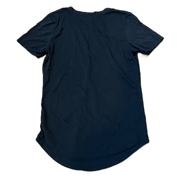 Aritzia Babaton The Group Foundation V-Neck (Bundle of 2 Tees) - Picture 4 of 6